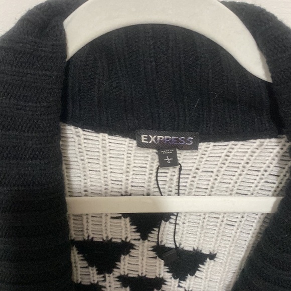 Express sweater - Picture 2 of 3